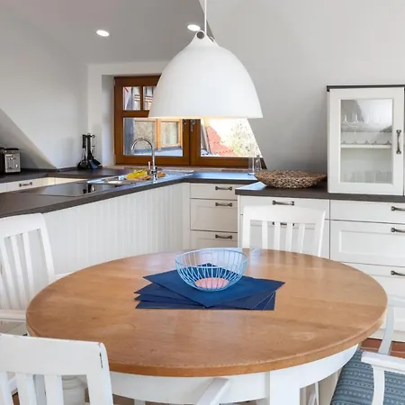 Hotel Haus Lutje Freiheit 129 - Ferienwohnung Dunenrose *
