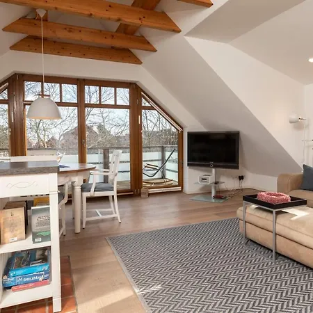 Haus Lutje Freiheit 129 - Ferienwohnung Dunenrose Hotel Juist