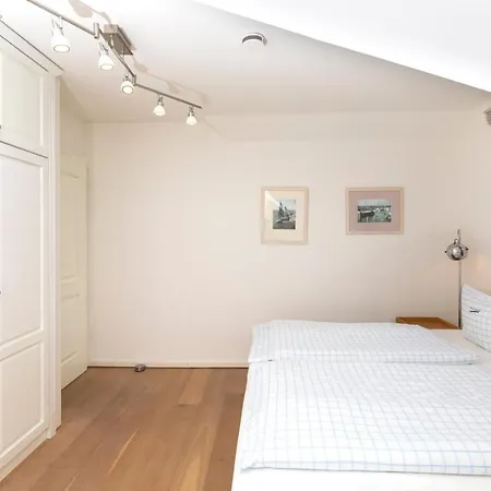 Haus Lutje Freiheit 129 - Ferienwohnung Dunenrose